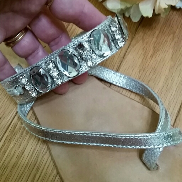 Coconuts Dressy Toe Sandals - Picture 2 of 4